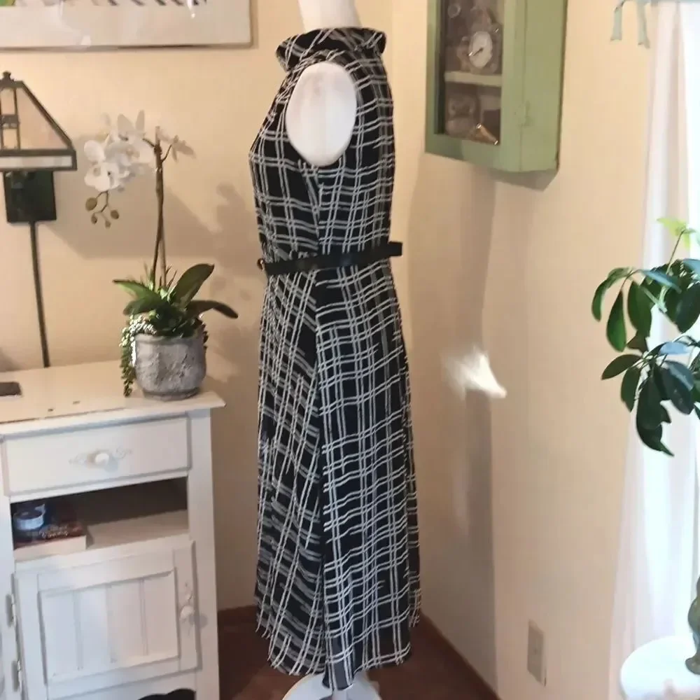 Karl Lagerfeld Black And White Plaid Dress. Career. Professional.